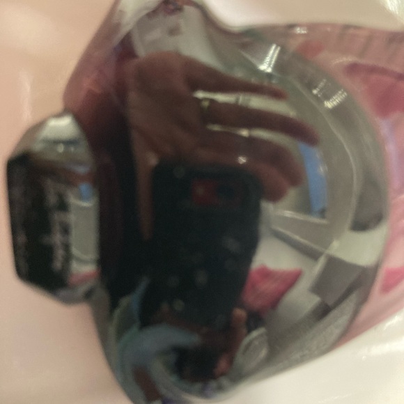 Elegant Lalique Purple Fish Figurine - Picture 4 of 4